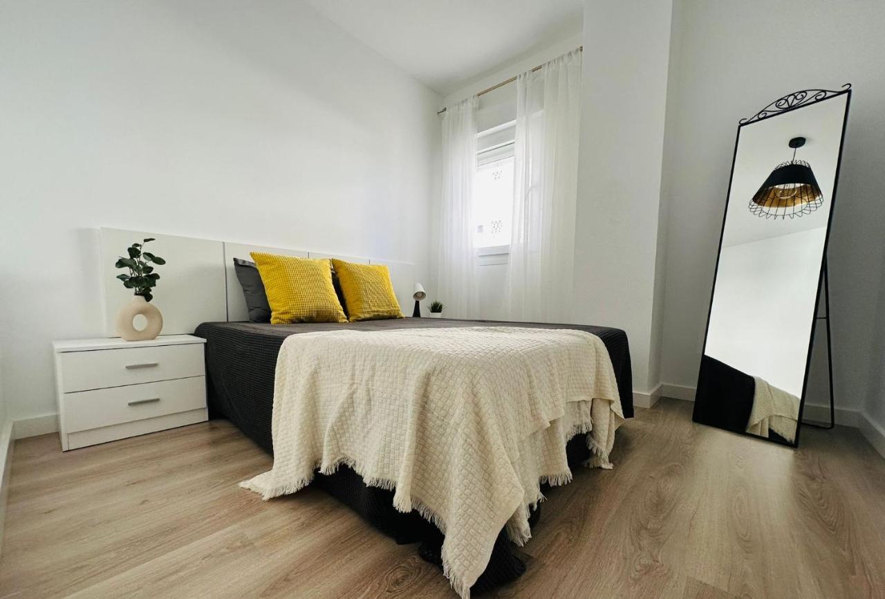 Elegant 2br Apt In Residential Area / Rooftop Pool Leilighet